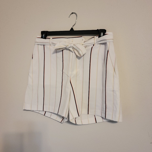 Banana Republic Pants - Summer shorts size 10 Banana Republic High waist